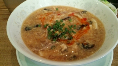 「酸辣湯麺　950円」@四川厨房 美 <mei>の写真