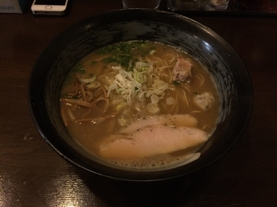 「純鶏白湯醤油」@鶏々 TORIDORIの写真