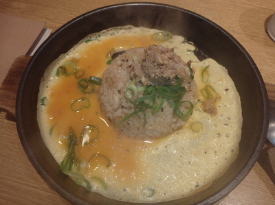 「炒飯餃子セット(980円)唐揚げに変更」@丸源ラーメン  広島五日市店の写真