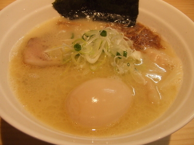 「特製鶏白湯らーめん　１０５０円」@拉麺 弁tenの写真