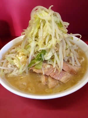 「豚入りラーメン(ヤサイ、アブラ、ニンニクチョイ)」@ラーメン二郎 ひばりヶ丘駅前店の写真