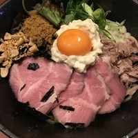 スパイシー香りまぜそば(肉増し、大盛り)