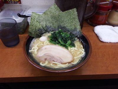 「ラーメン　並」@横浜家系ラーメン 天空丸の写真