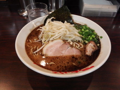 「らーめん」@なんつッ亭 参 川崎店の写真