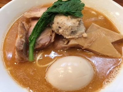 「味噌らーめん鮭搾り全部入り」@鮮魚らーめん 五ノ神水産の写真