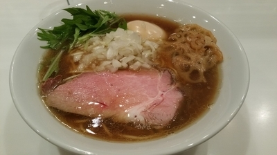 「醤油そば(750)味玉(100)炙りチャーシュー丼(300)」@麺や 彩～iro～の写真