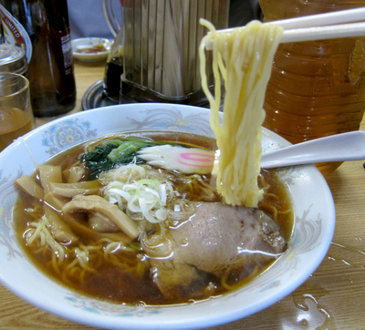 「ラーメン 400円」@丸大ホール 本店の写真