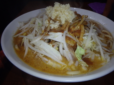 「カレー(950円)(ニンニク)」@麺屋のスたの写真