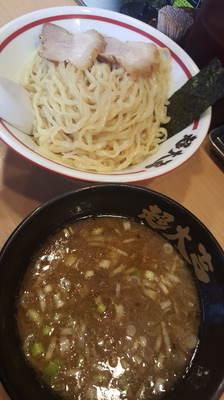 「つけ麺大盛り」@天然豚骨醤油 らーめん玉 超大吉 上野店の写真