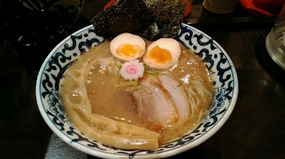 「東京駅らー麺」@東京駅 斑鳩の写真