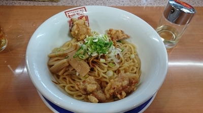「唐揚げ油そば」@風風ラーメン 平田店の写真