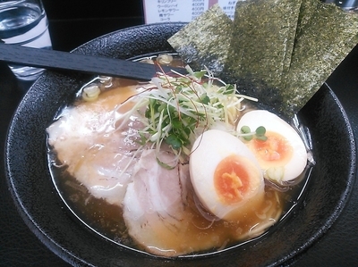 「はまじらーめん(800円)+麺大盛(200円)」@麺や はまじの写真