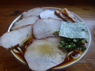 「中華そば（温）500円+チャーシュー200円」@はっかいの写真