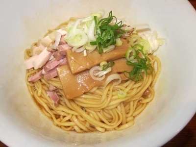 「鶏油そば　600円」@ラーメン屋 トイ・ボックスの写真