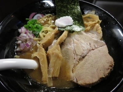 「鯛焼き干中華そば　　750円」@おおぜき中華そば店 早稲田店の写真