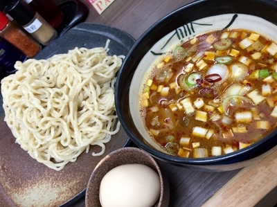 「【期間限定】辛つけそば ￥880＋ラーパス味玉」@頓知房の写真
