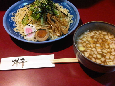 「うなぎつけ麺大盛(930円)」@八べえの写真