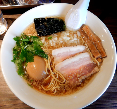 「（燕三条系）背脂煮干し＋味玉(限定。830円）」@つけ麺 一燈の写真