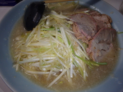 「定番(小)(800円)」@ニューラーメンショップ ドモンの写真