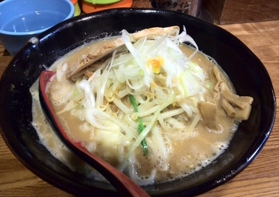 「味噌ラーメン 830円(野菜大盛り、ニンニク無料)」@麺処 花田 上野店の写真