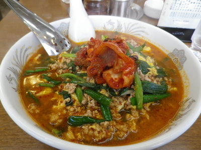 「キムチ入りタンタンメン」@餃子舗 北京の写真