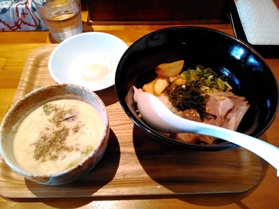 「12月限定 チャウダーまぜつけ麺」@麺や Gochiの写真