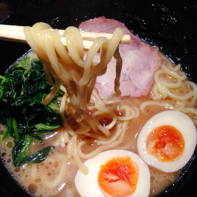 「醤油豚骨」@らーめん きたくり家 北久里浜店の写真