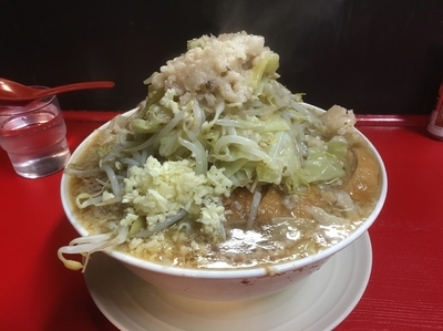 「小ラーメン 麺少なめ200g 豚増し」@豚男 -BUTAMEN-の写真