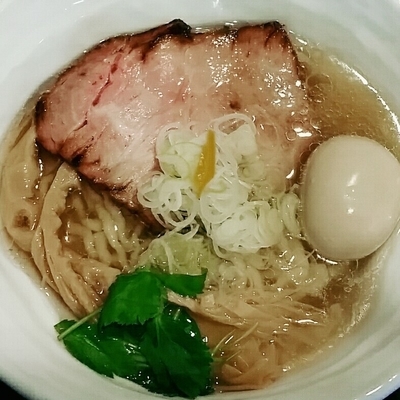 「【本日限定】伊東店長の淡麗塩そば　700円＋味玉」@まぜそば 一心不乱の写真