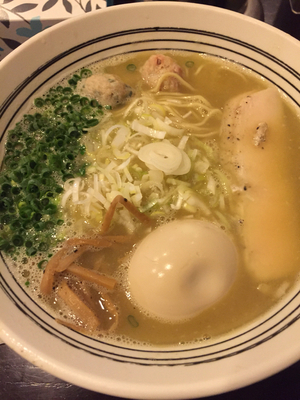 「純鶏白湯塩」@鶏々 TORIDORIの写真