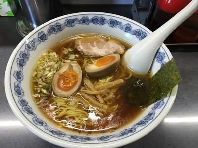 「ラーメン 540円 味玉トッピング80円」@ラーメンショップ まるよしの写真