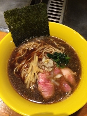 「煮干らーめん800円」@らーめん 惠本将裕の写真