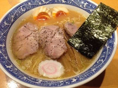 「特製中華そば」@中華そば 青葉 学芸大学店の写真