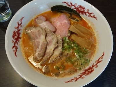 「辛子そば 肉増し」@讃岐ラーメン はまんど横須賀の写真