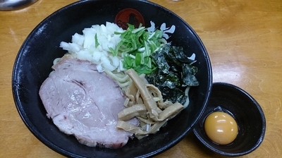 「【限定】ペペロンナーラ(汁なし、にんにく入り)」@らーめん逆流の写真