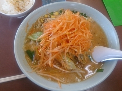「野菜味噌ラーメン 辛ネギトッピング」@くるまやラーメン 松本筑摩店の写真