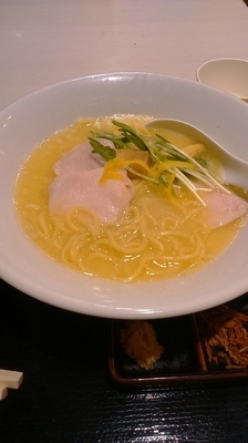 「鶏白湯SOBA880円」@銀座 篝 ラゾーナ川崎プラザ店の写真