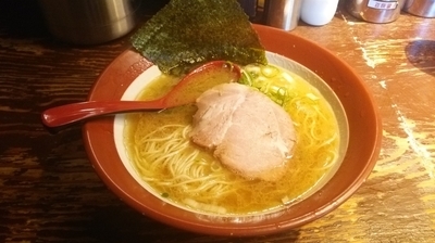 「豚骨醤油ほそ麺」@豚骨醤油らーめん 誠屋 八幡山本店の写真