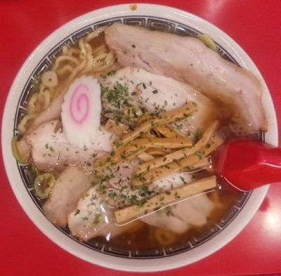 「しょうゆチャーシューメン大盛」@龍上海 赤湯本店の写真