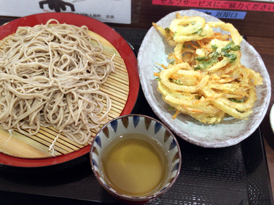 「かき揚げ天せいろ(580円)」@そば助 人形町店の写真