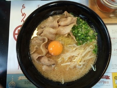 「徳島肉玉ラーメン」@らーめん 岳の写真