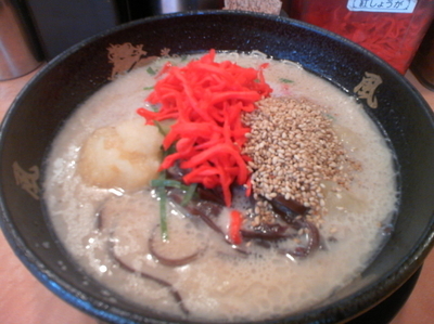 「ラーメン550円」@博多風龍 池袋西口店の写真