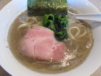 「塩にぼしらーめん　「750円」」@菜の写真