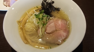 「あさり出汁地鶏そば、塩」@麺や 虎徹の写真