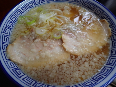 「ノムノムこってり醤油らーめん」@ウリナム食堂の写真