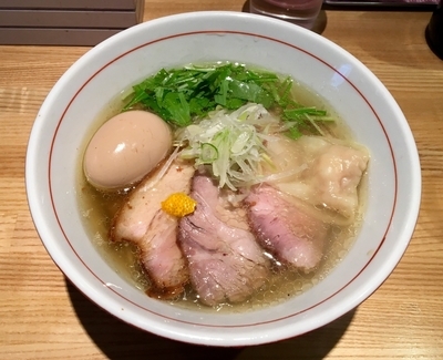 「天城軍鶏鶏そば 塩 特製 【限定】」@地球の中華そばの写真