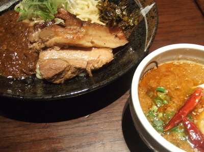 「特製担々つけ麺　１１００円」@麺や すする 本店の写真