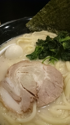 「ラーメン塩味全部普通 750円」@横浜家系ラーメン 釜利家 大手町店の写真