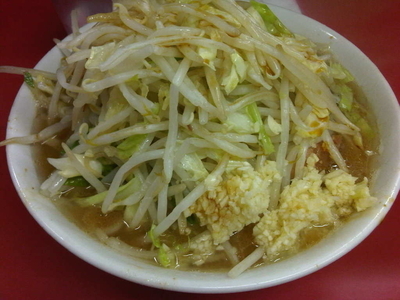 「小ラーメン ヤサイニンニクカラメ」@ラーメン二郎 桜台駅前店の写真