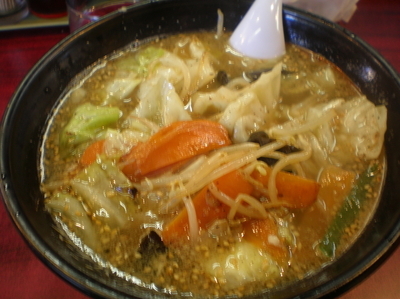 「スリバチ野菜ラーメン 800円」@天芯らーめん 東久留米店の写真